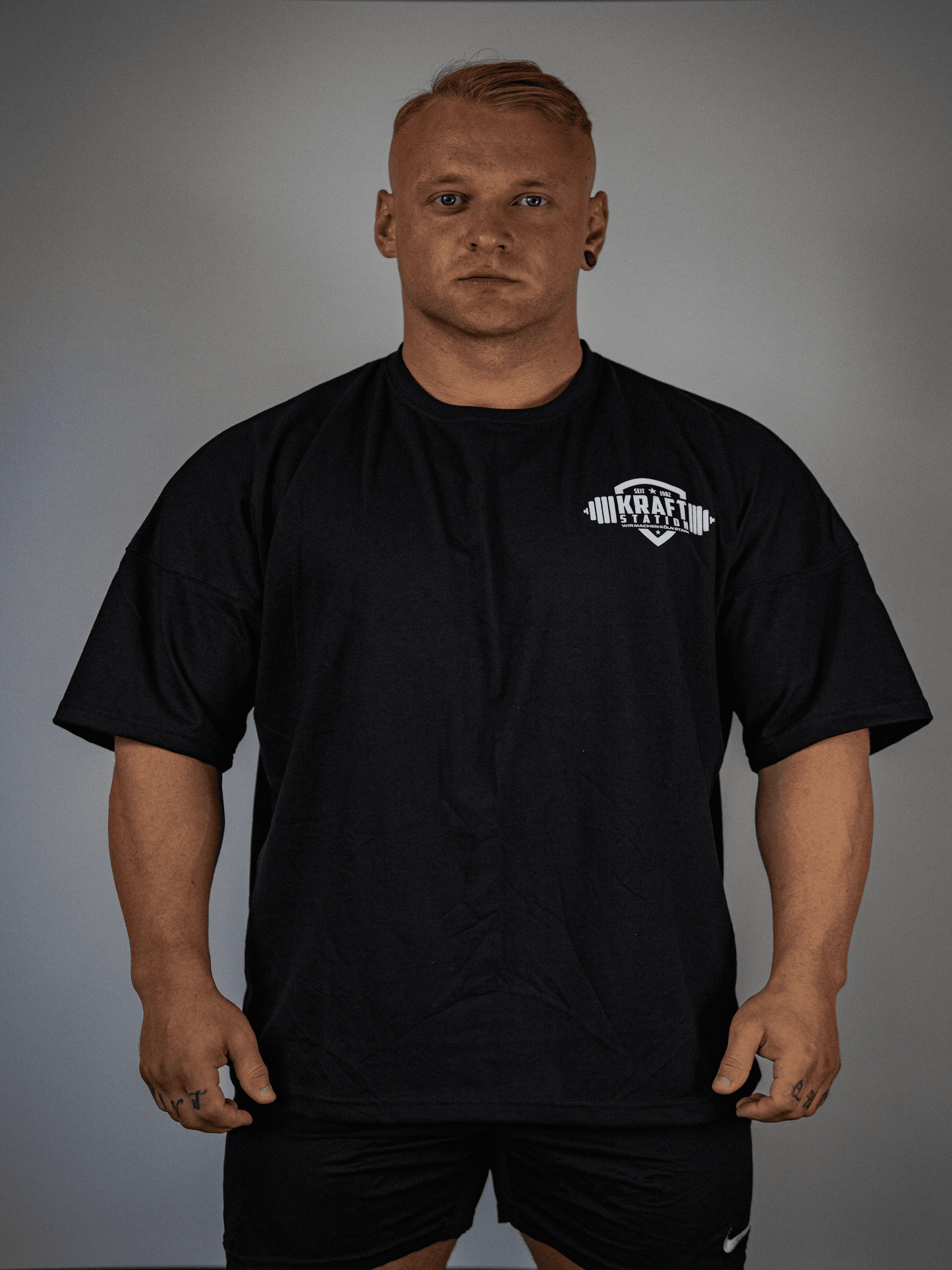 Oversize Kraft Station T-Shirt Schwarz