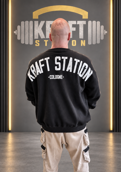 Kraft Station Cologne Oversize Sweatshirt – Schwarz