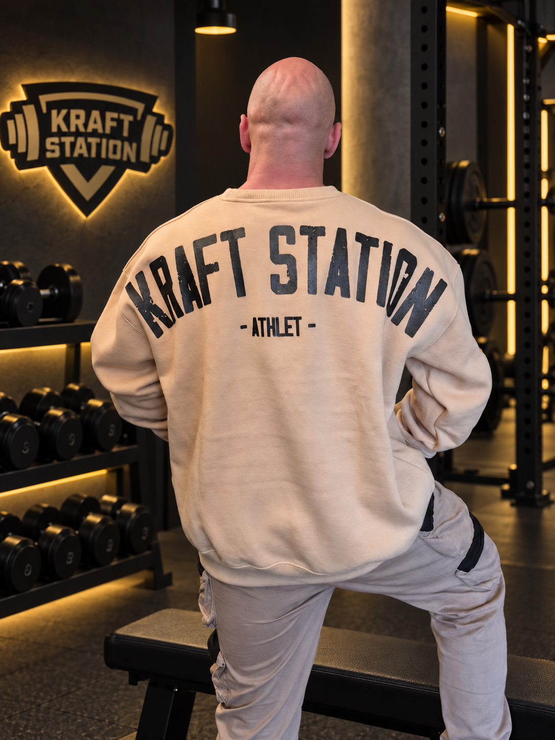 Kraft Station Oversize Sweatshirt „Athlet“ in Beige
